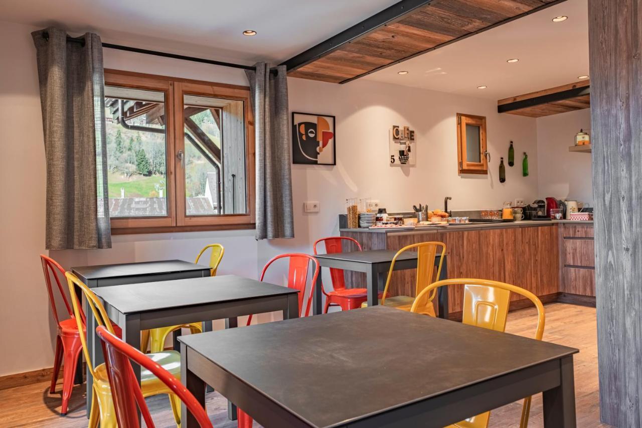 Chalet Charming B And B Les Gets Luaran gambar